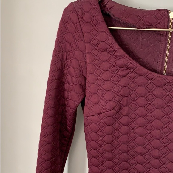 Burgundy Bodycon Dress - Picture 2 of 5